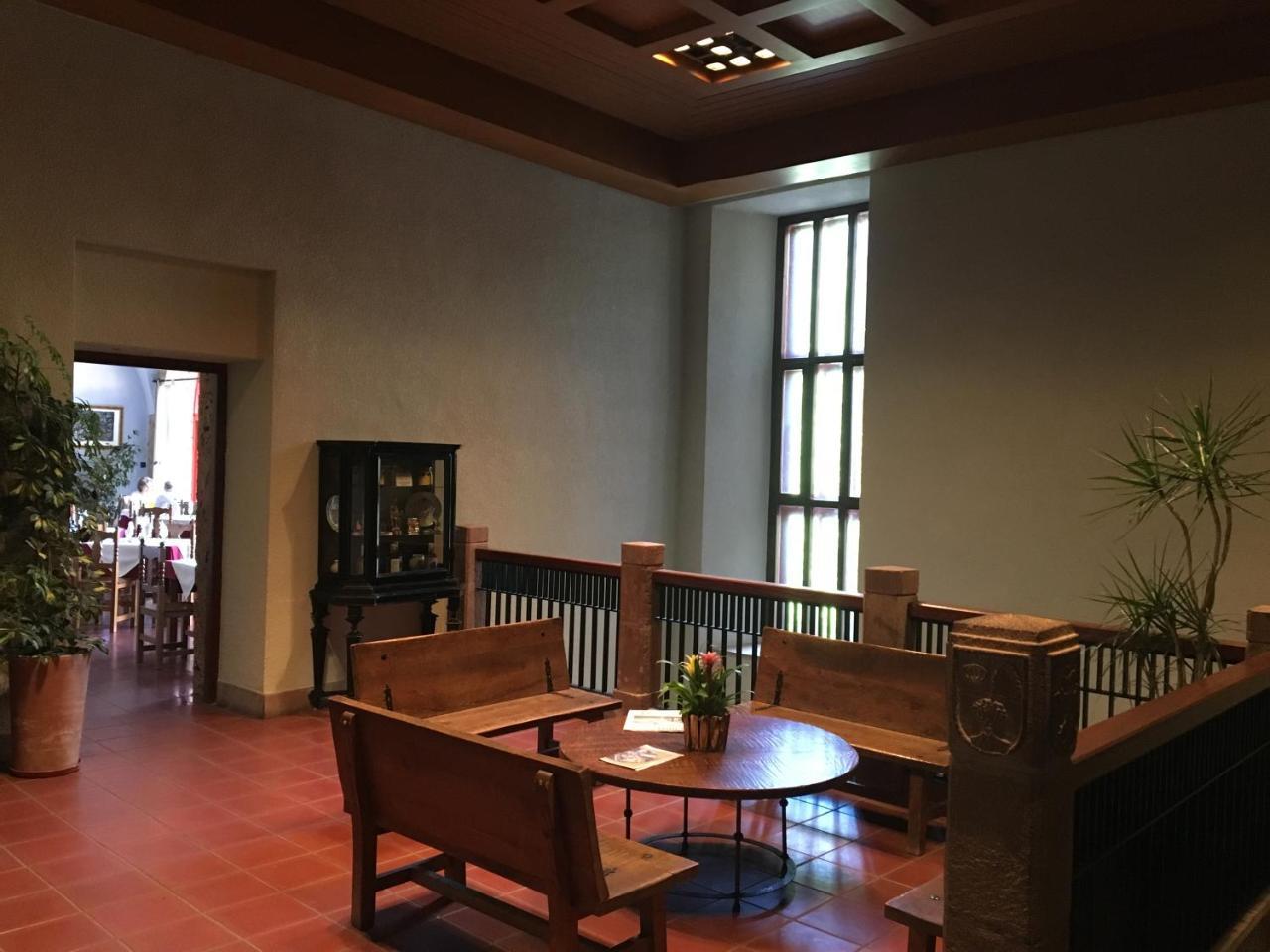 Monasterio De Santa Maria De Valvanera Anguiano Esterno foto